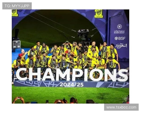 以利雅得新月全力迎战劲敌巅峰对决引爆全球球迷热情焦点